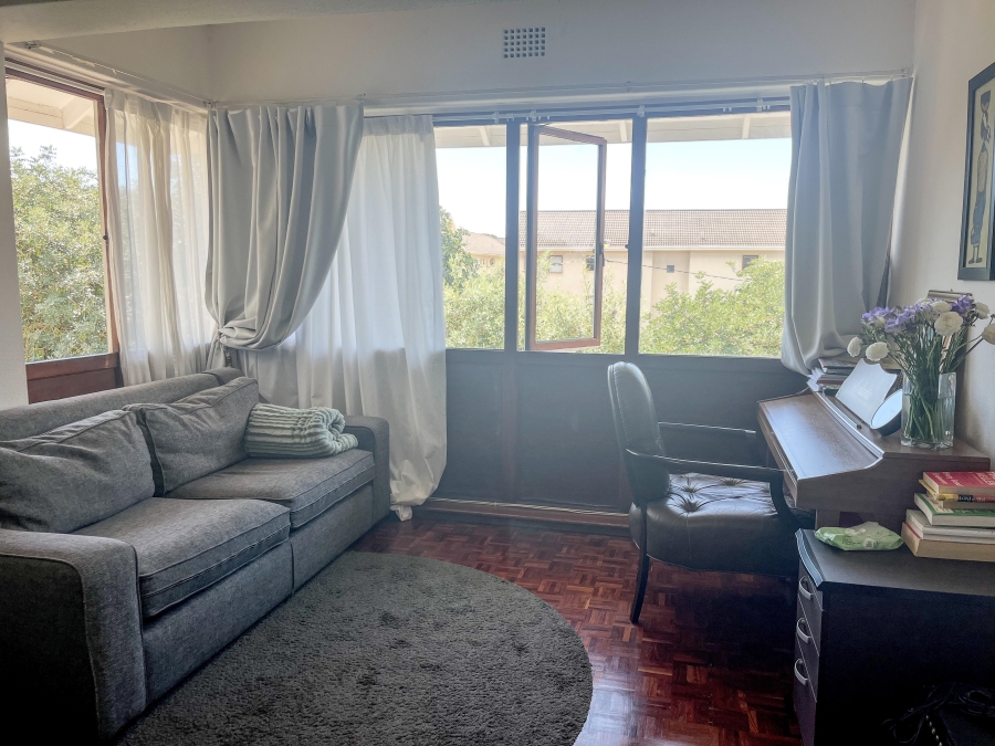 To Let 3 Bedroom Property for Rent in Pinelands Western Cape